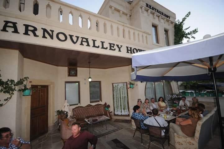 Arnovalley Hotel อูร์กุบ ภายนอก รูปภาพ