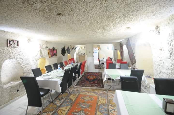 Arnovalley Hotel อูร์กุบ ภายนอก รูปภาพ