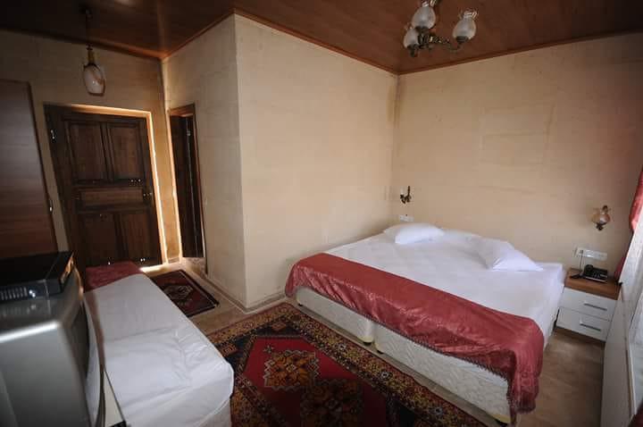 Arnovalley Hotel อูร์กุบ ภายนอก รูปภาพ