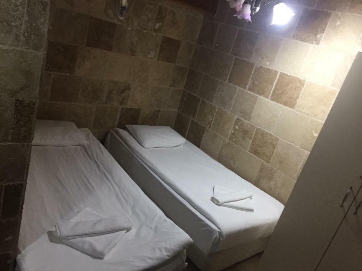 Arnovalley Hotel อูร์กุบ ภายนอก รูปภาพ