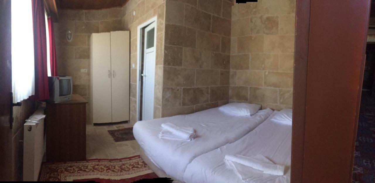 Arnovalley Hotel อูร์กุบ ภายนอก รูปภาพ